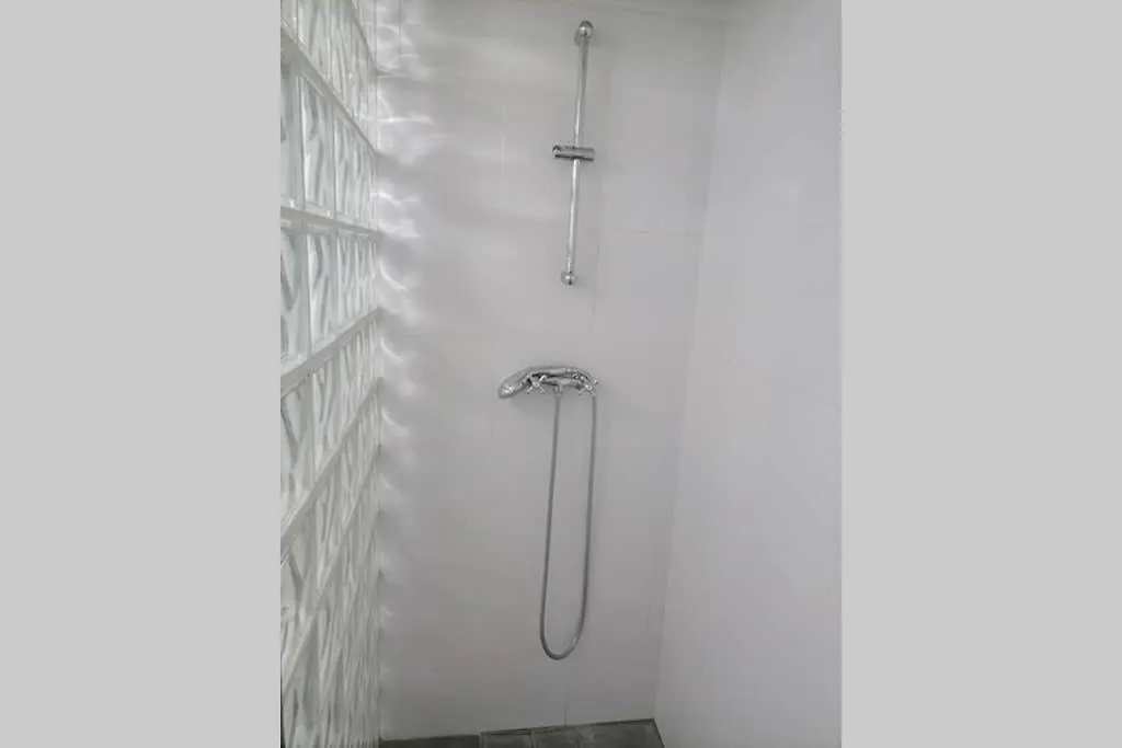 Villa House Maruja With Wifi & Jacuzzi Cutar
