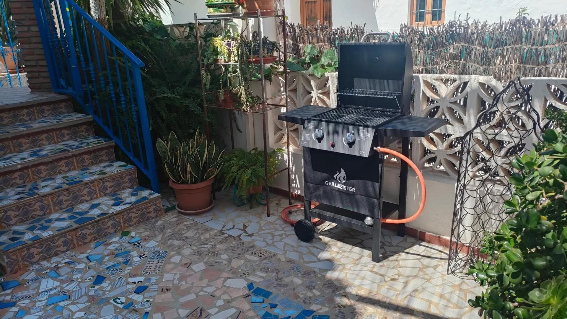 Villa House Maruja With Wifi & Jacuzzi Cutar 0*,  Spanien